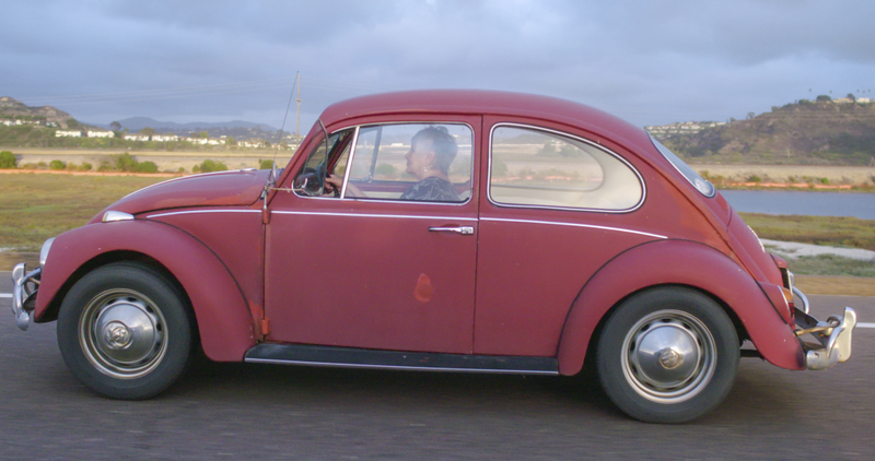 Illustration for article titled Volkswagen Restores Woman's Beloved Beetle She's Had For 52 Years